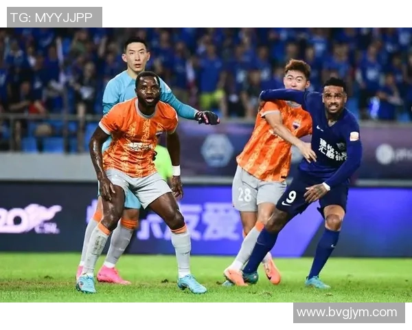 2017年鲁能与辽宁足球队激战回顾：精彩瞬间与赛季亮点分析